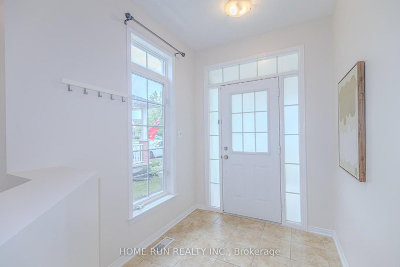 538 Ravendale Way