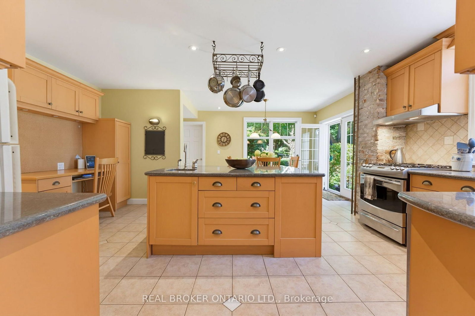 24 Pleasant Ridge Road • Brantford, ON photo 15