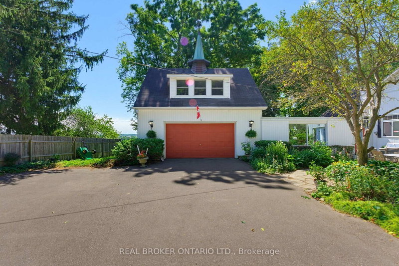 24 Pleasant Ridge Road