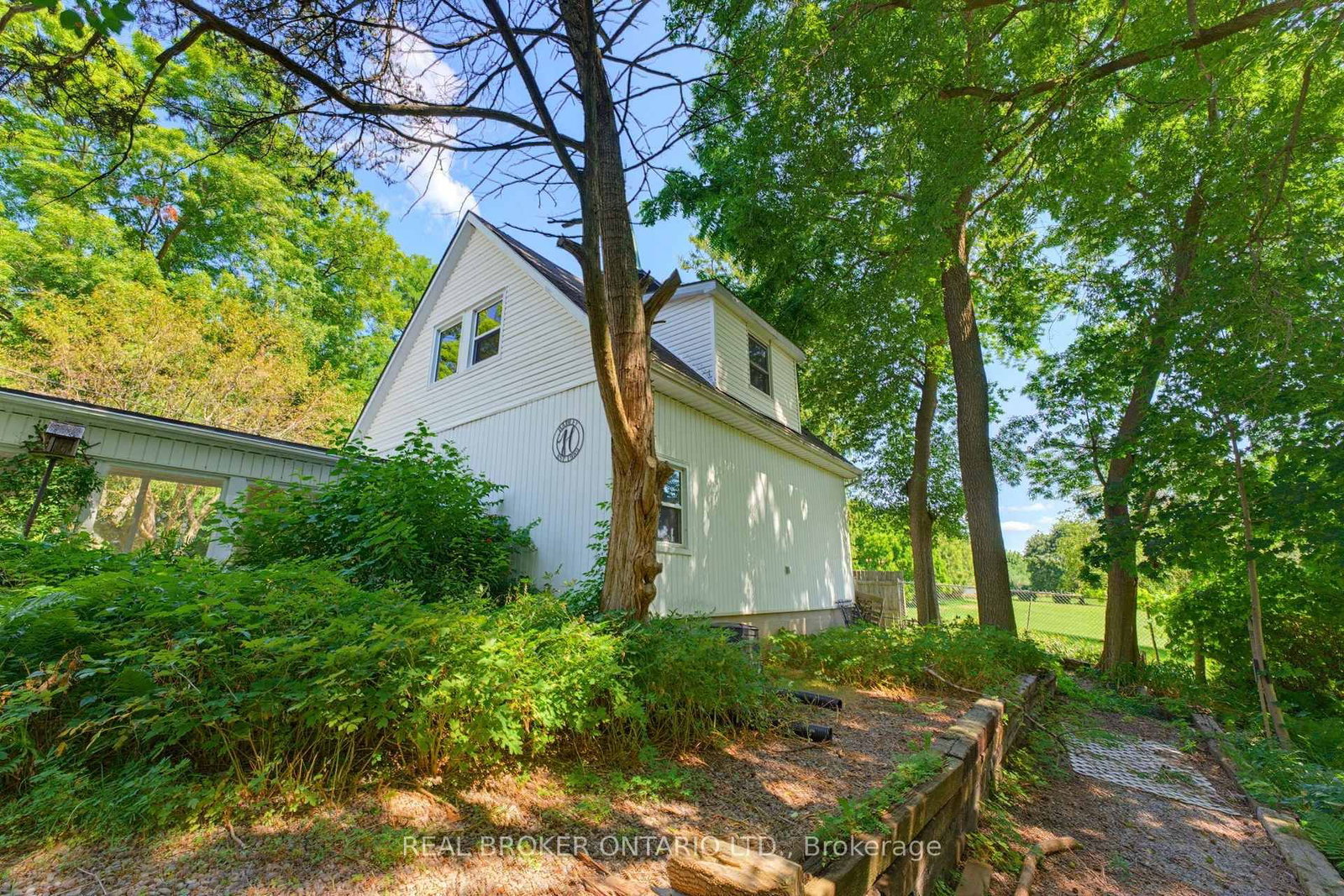 24 Pleasant Ridge Road • Brantford, ON photo 42