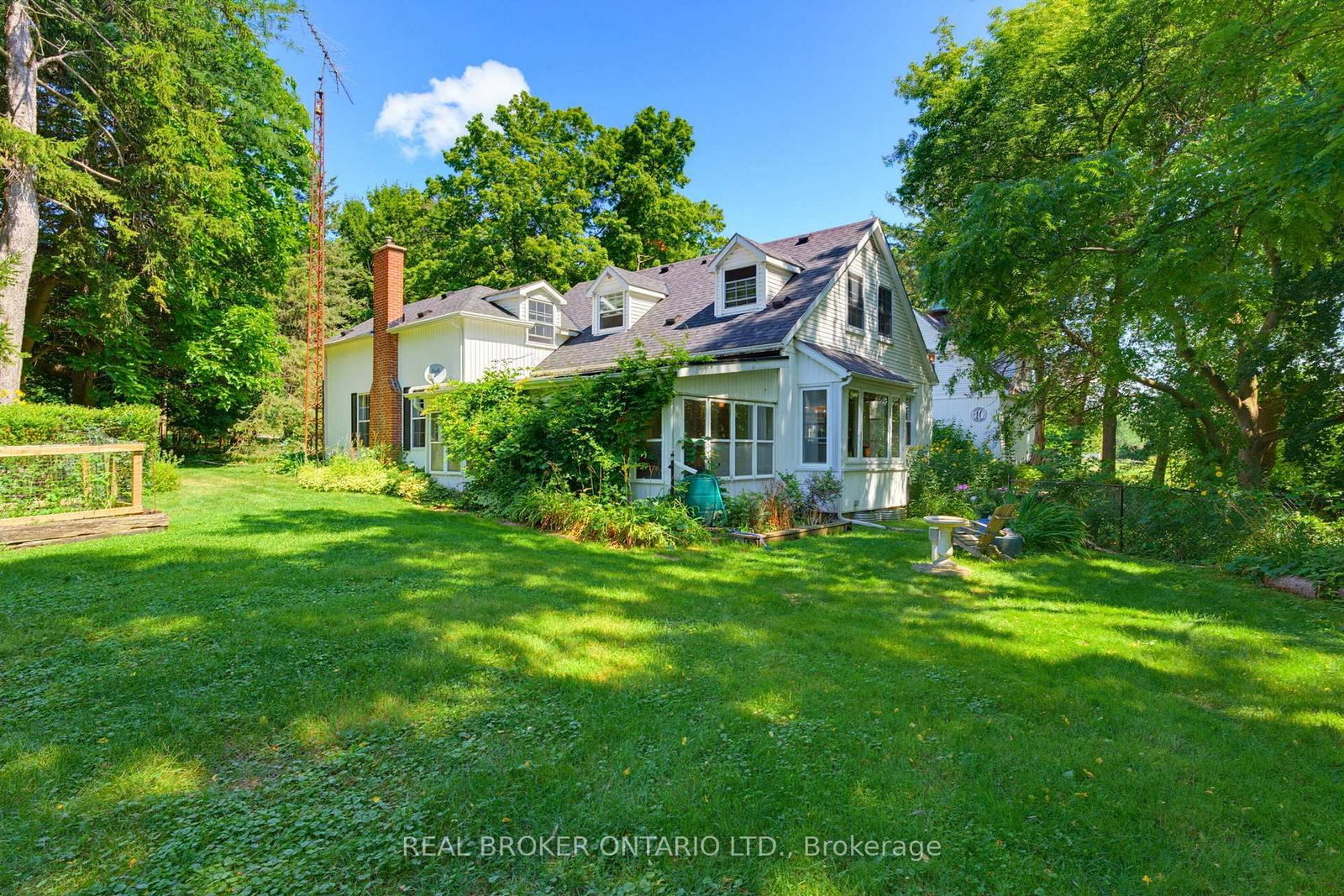 24 Pleasant Ridge Road • Brantford, ON photo 43
