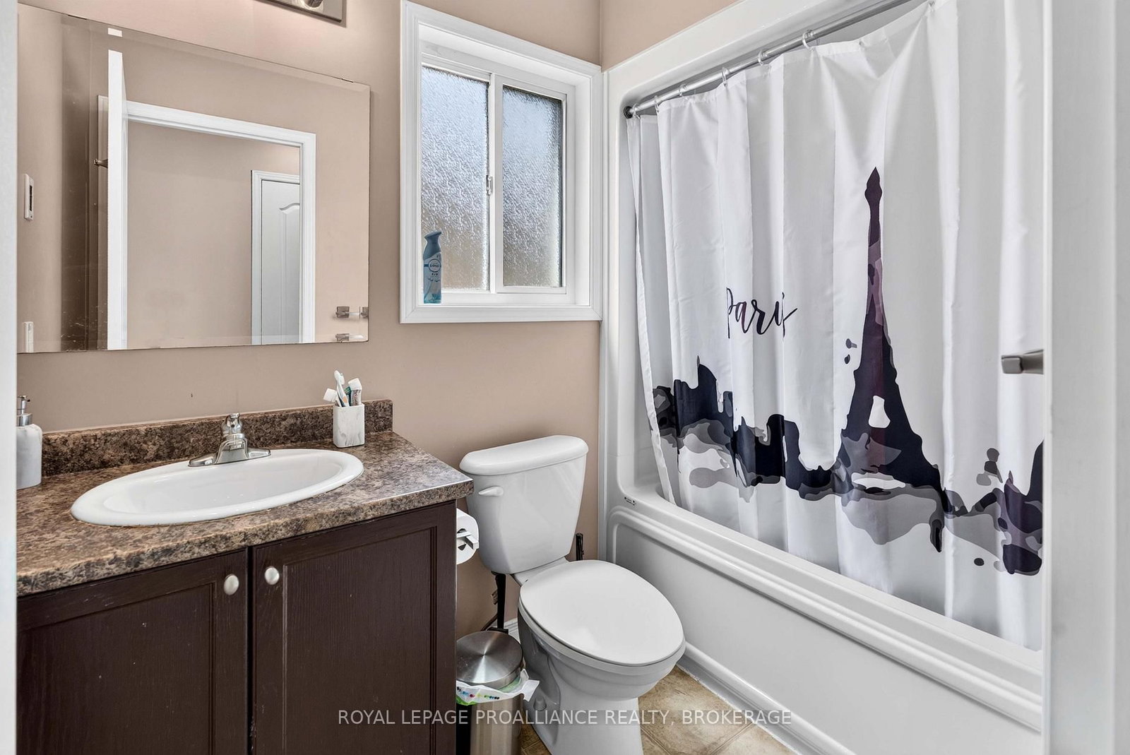 1571 Crimson Crescent • Kingston, ON photo 24