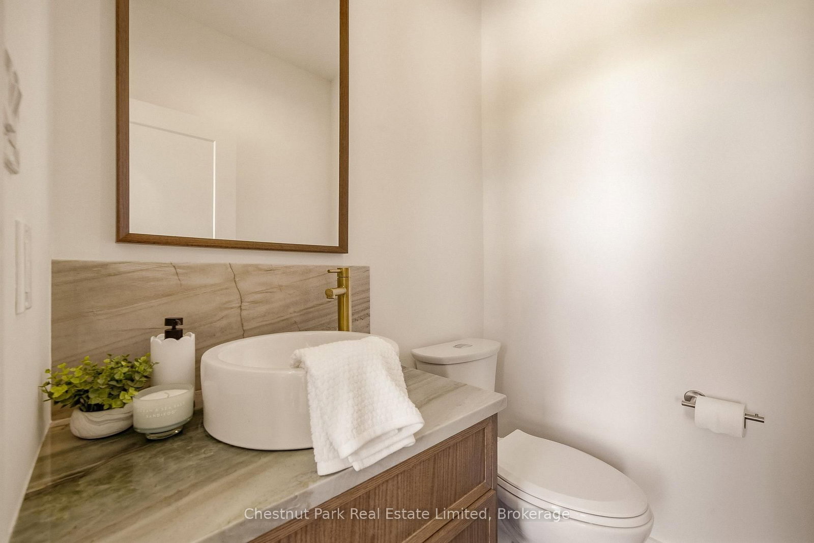 2621 Victoria Road • Prince Edward County, ON photo 30