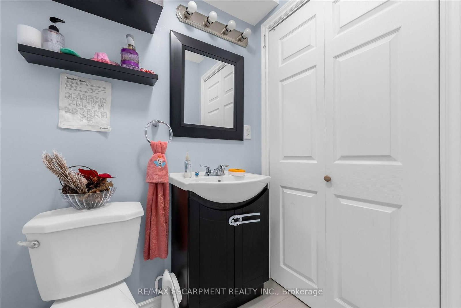 370 Stonehenge Drive • #13 • Hamilton, ON photo 28
