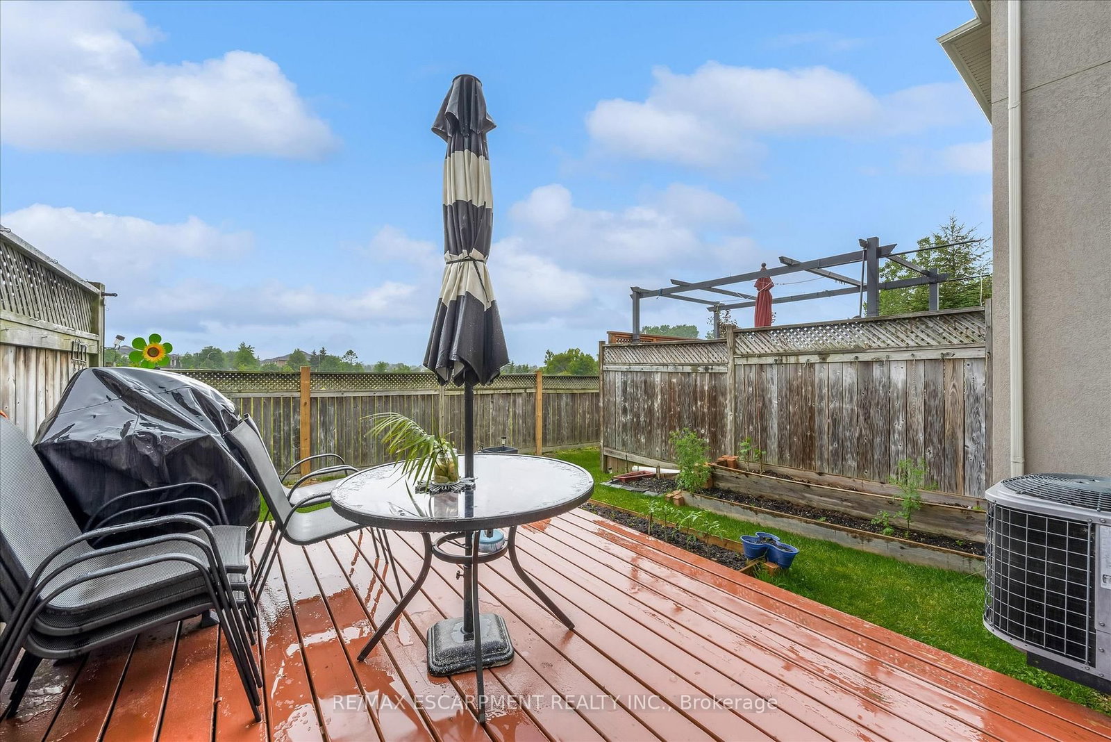 370 Stonehenge Drive • #13 • Hamilton, ON photo 32