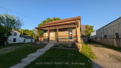 Detached House for sale at 30 Catherine Street, Ingersoll, Ontario, N5C 1L3 - North - MLS: X13622682