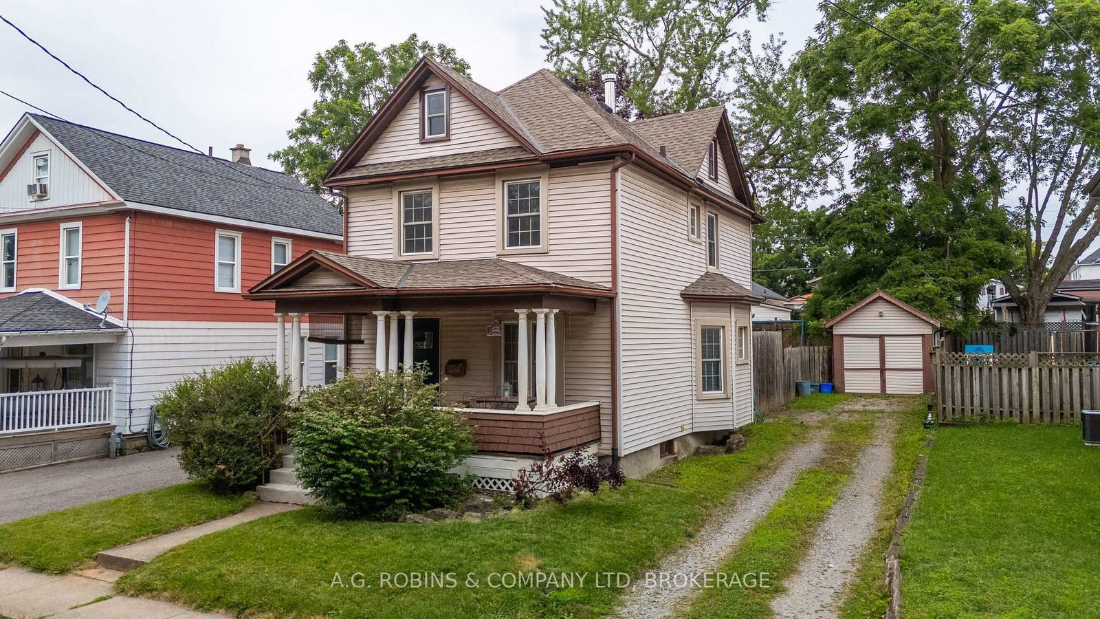 6345 Barker Street • Niagara Falls, ON photo 1