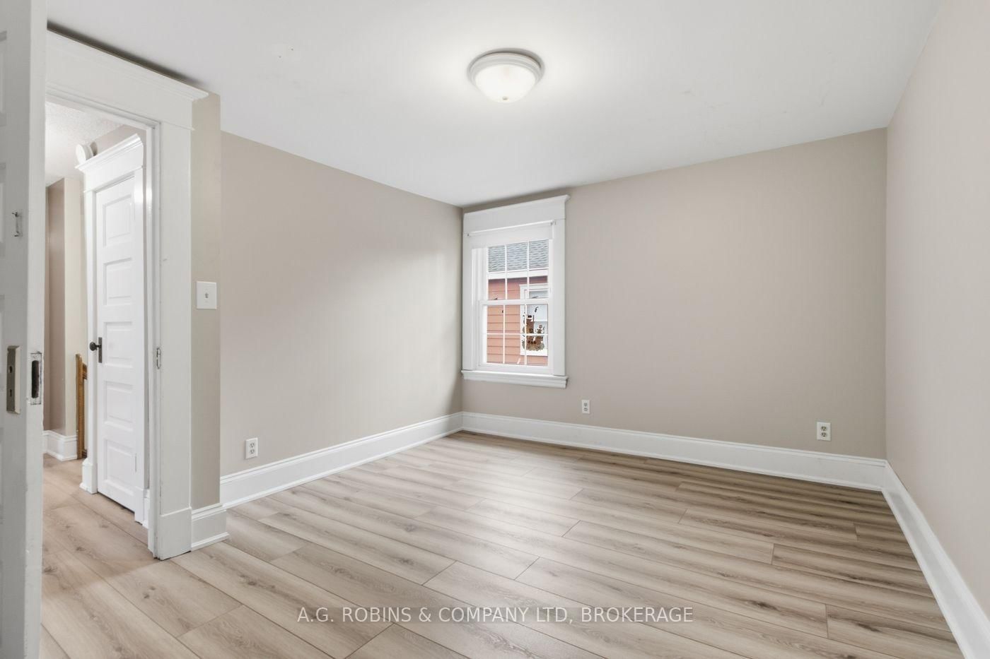 6345 Barker Street • Niagara Falls, ON photo 22