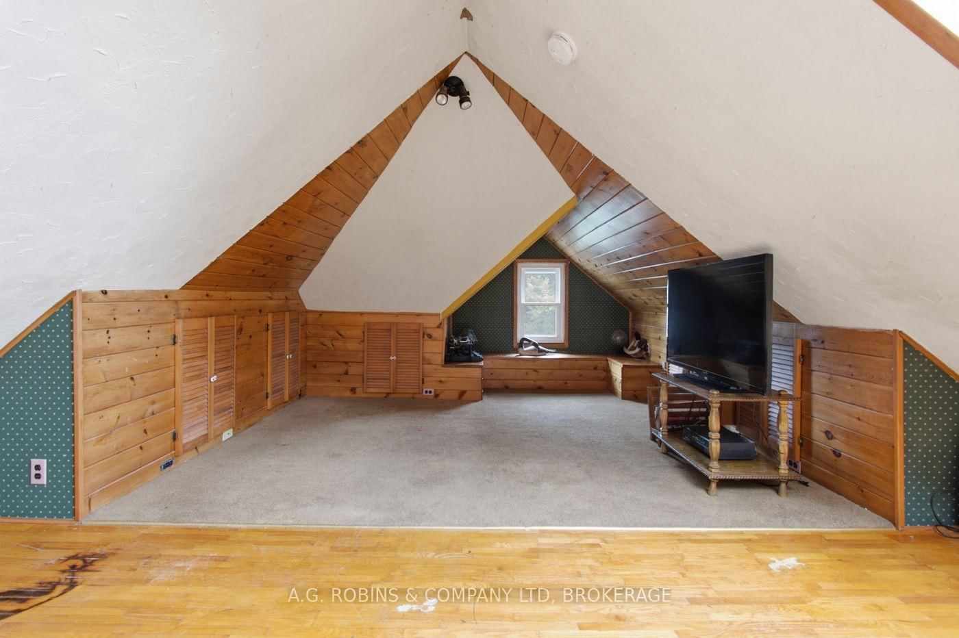 6345 Barker Street • Niagara Falls, ON photo 33