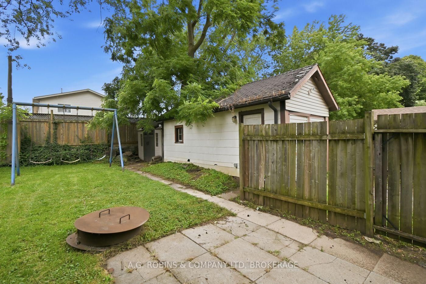 6345 Barker Street • Niagara Falls, ON photo 44