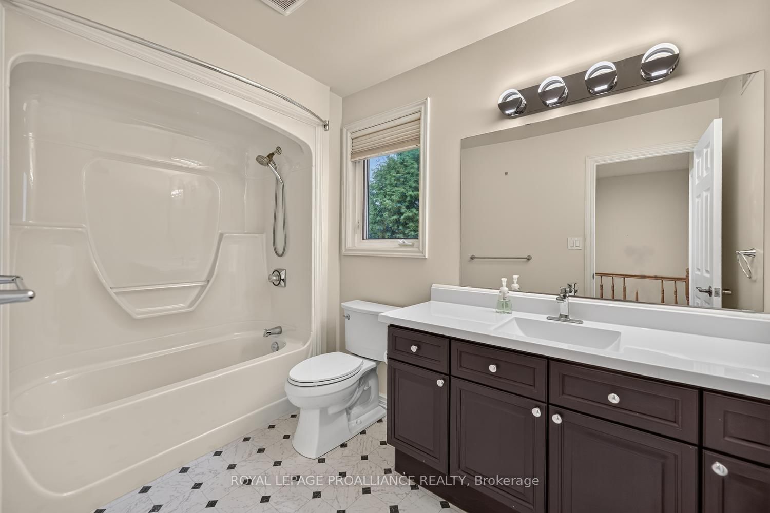 388 Brock Street • Brockville, ON photo 23