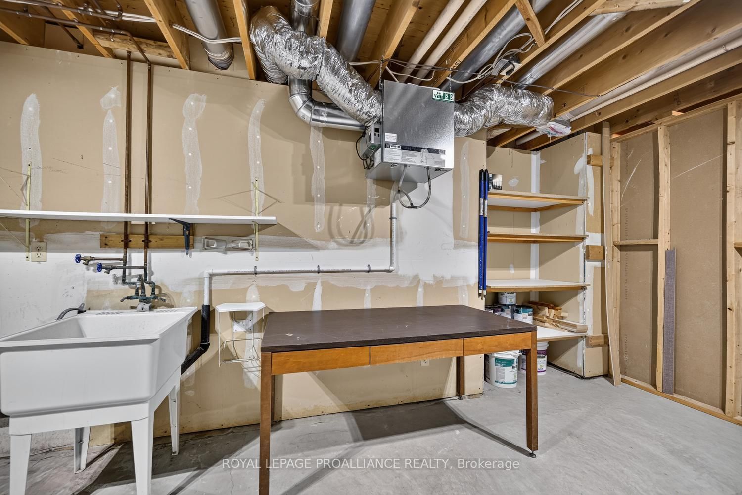 388 Brock Street • Brockville, ON photo 29
