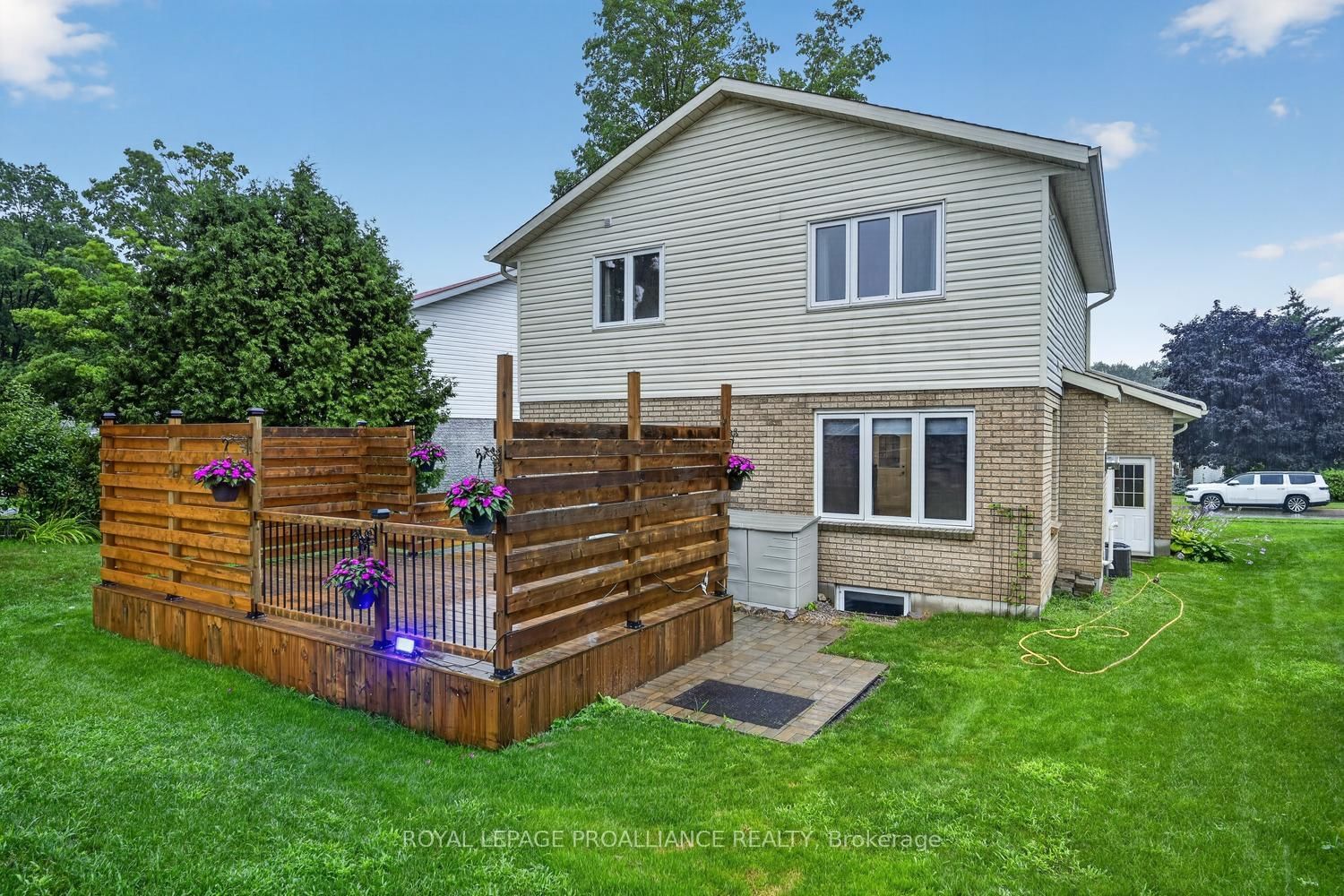 388 Brock Street • Brockville, ON photo 32
