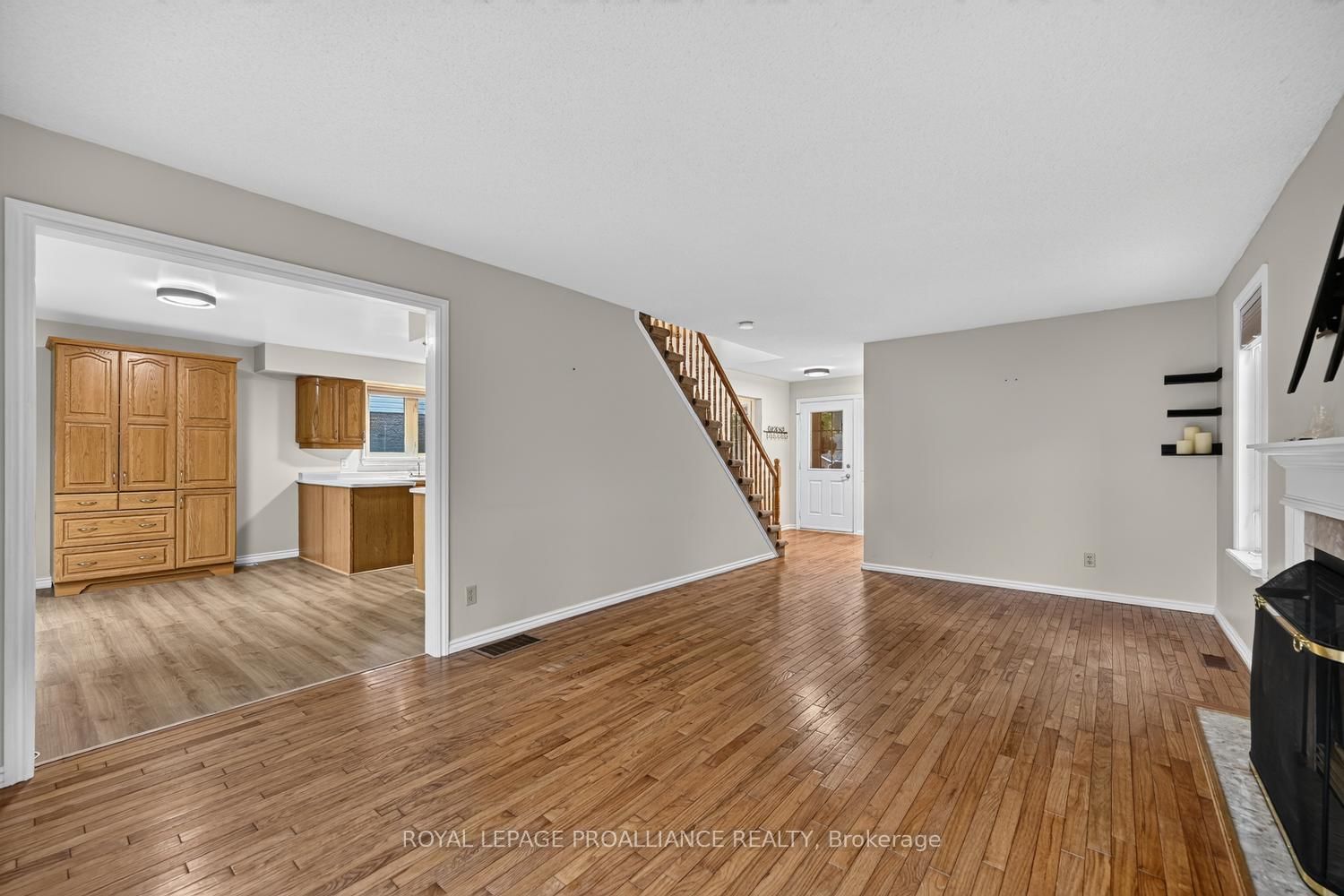 388 Brock Street • Brockville, ON photo 9