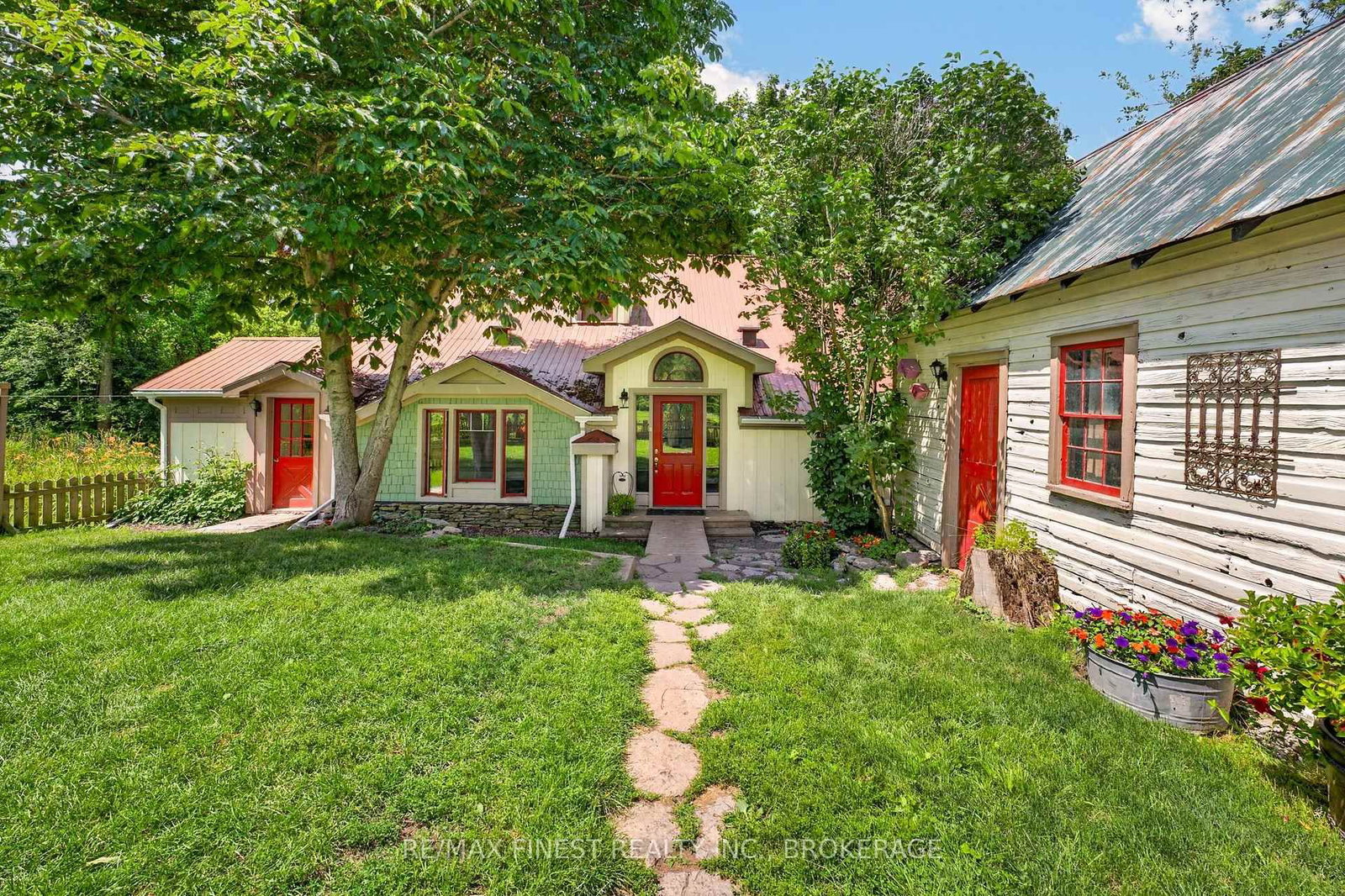 Listing Image 2