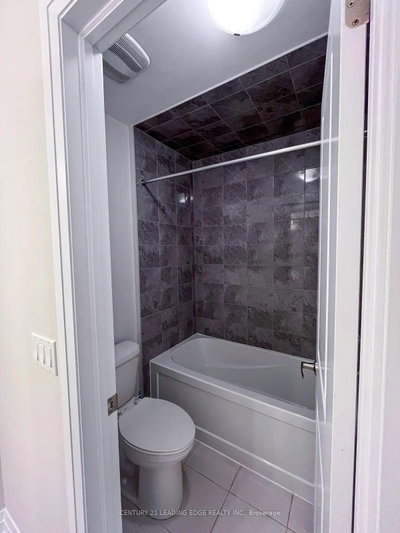 100 Cole Terrace • Woodstock, ON photo 8