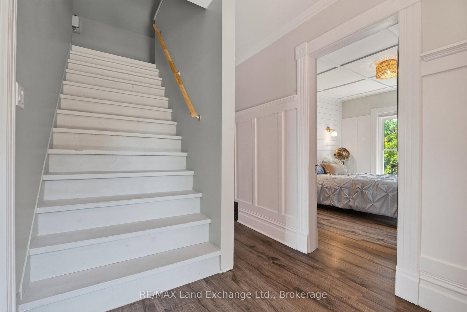 581 Queen Street • Kincardine, ON photo 32