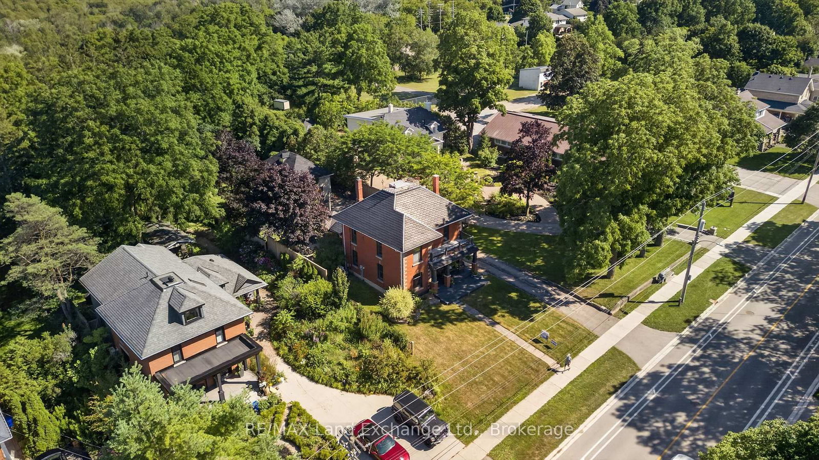 581 Queen Street • Kincardine, ON photo 50