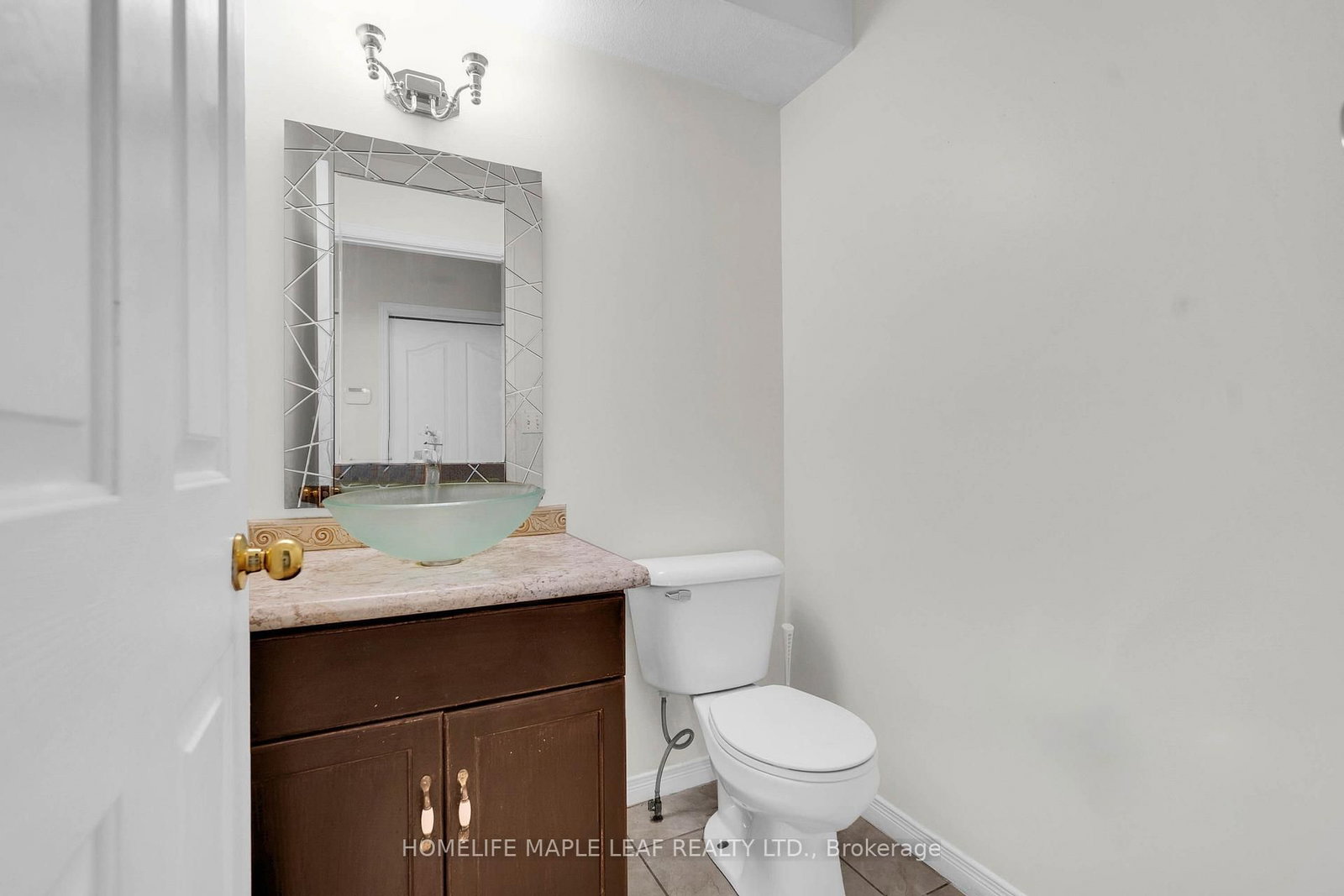 888 Paisley Road • Guelph, ON photo 16