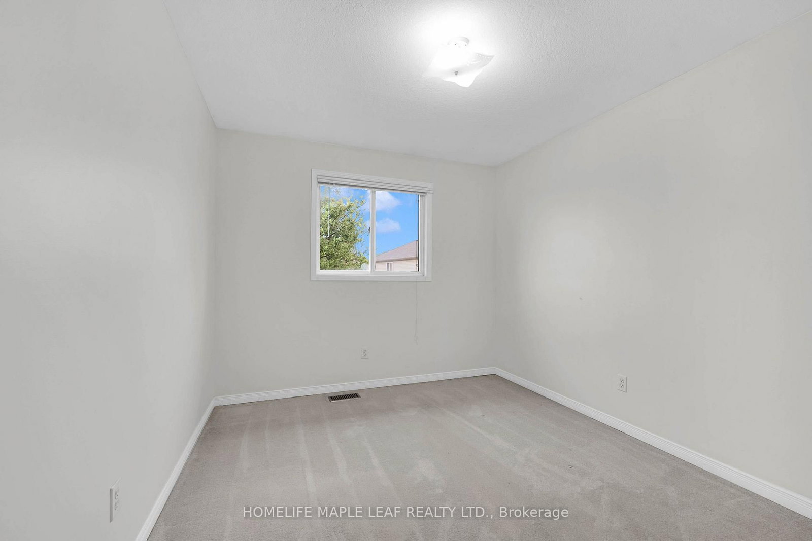 888 Paisley Road • Guelph, ON photo 23
