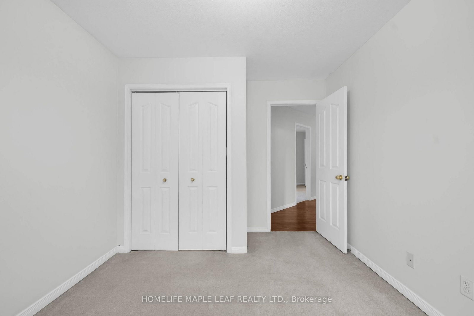 888 Paisley Road • Guelph, ON photo 24