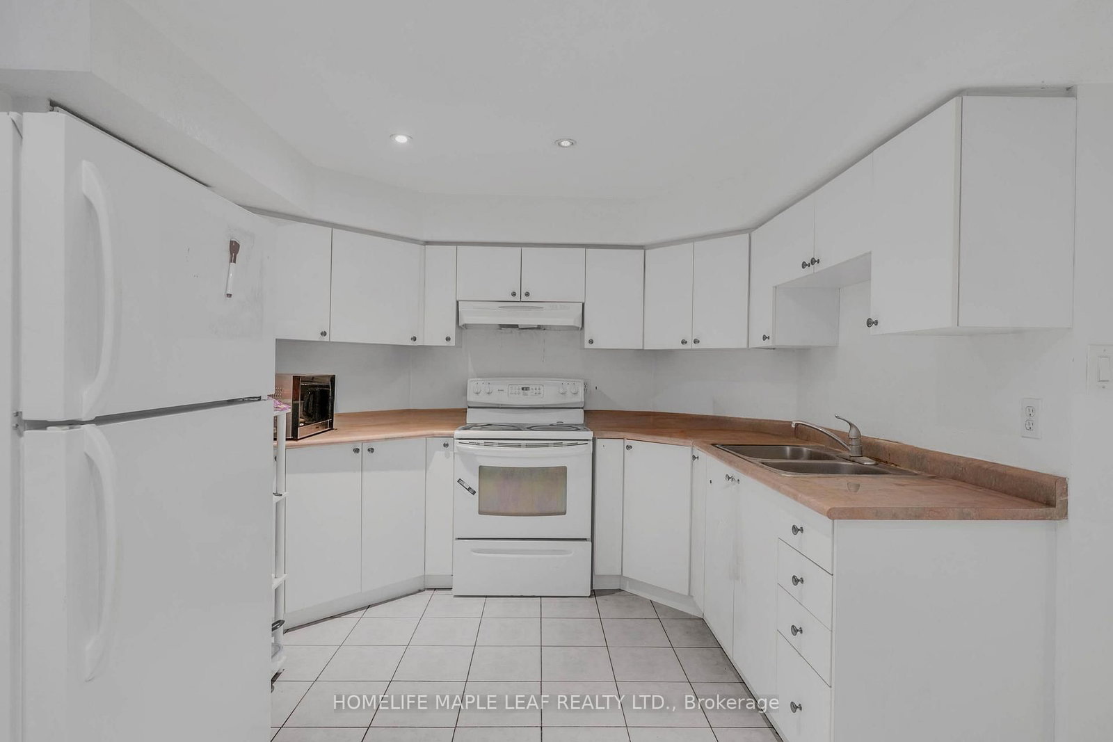 888 Paisley Road • Guelph, ON photo 34