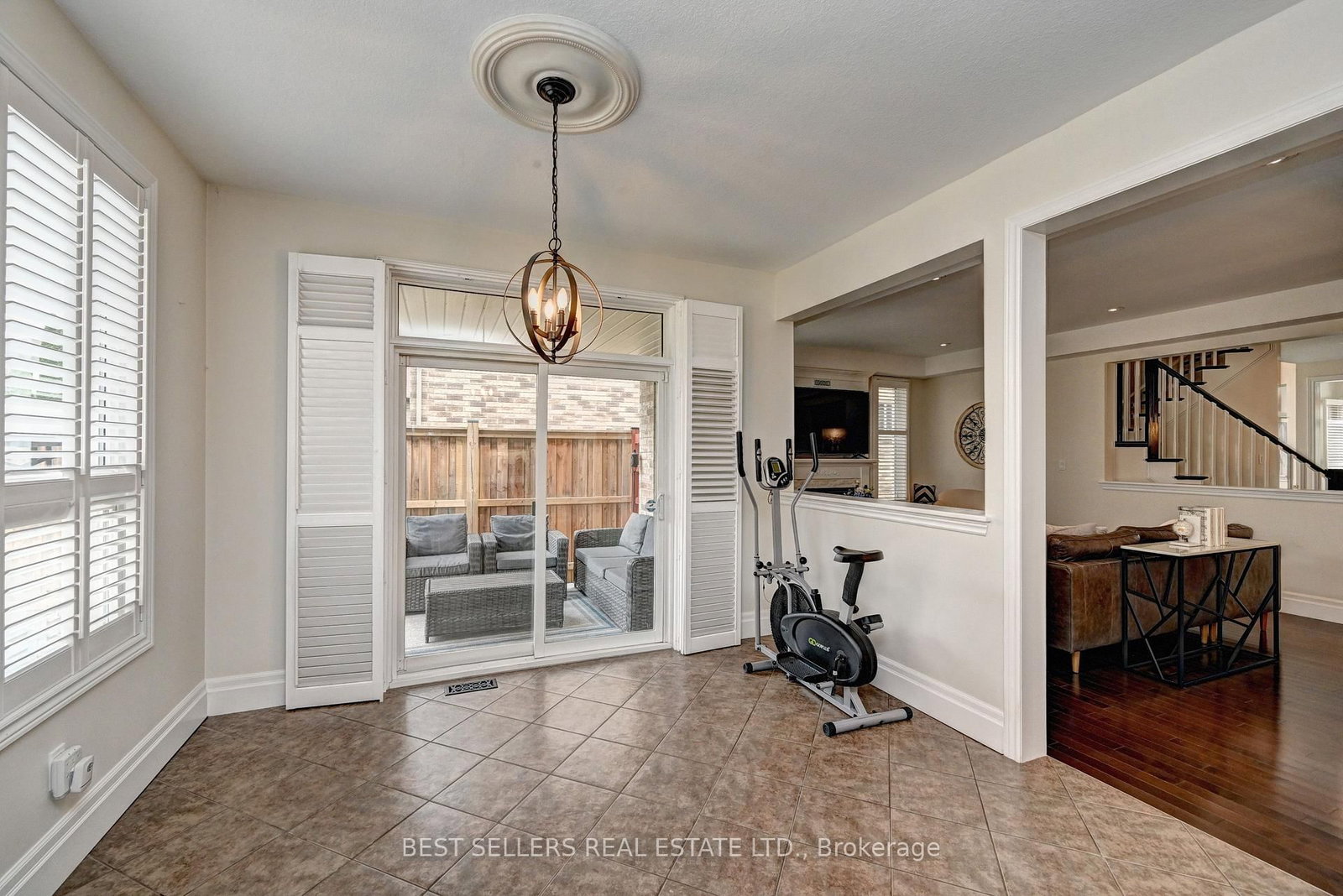 12 Popham Drive • Guelph, ON photo 14