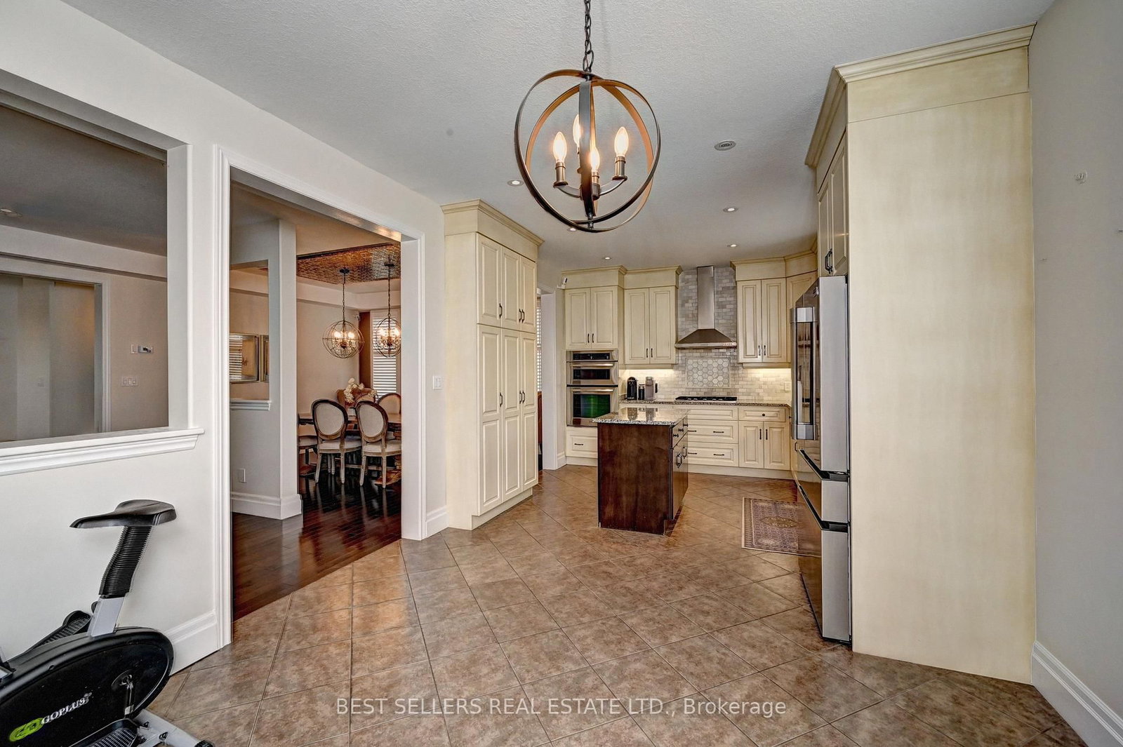 12 Popham Drive • Guelph, ON photo 15