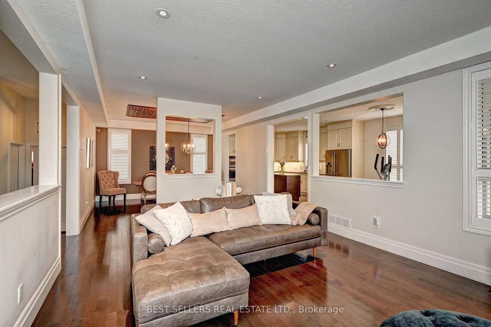 12 Popham Drive • Guelph, ON photo 16
