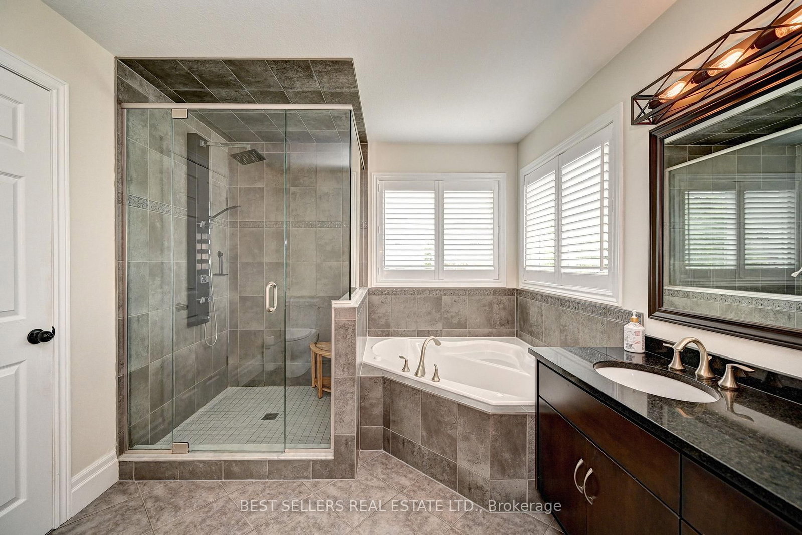 12 Popham Drive • Guelph, ON photo 31