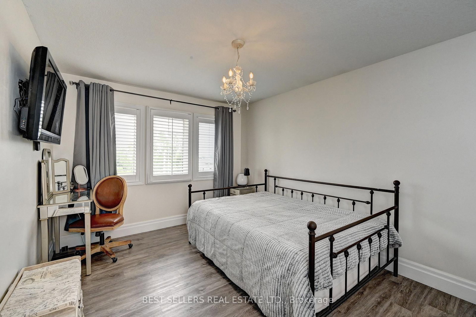 12 Popham Drive • Guelph, ON photo 36
