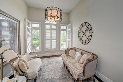 12 Popham Drive • Guelph, ON photo 8