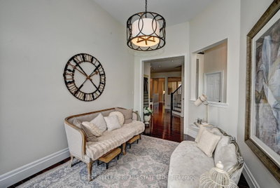 12 Popham Drive • Guelph, ON photo 9