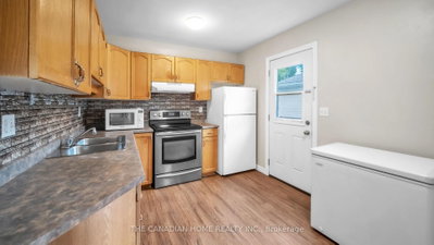 45 Oak Street • Belleville, ON photo 4