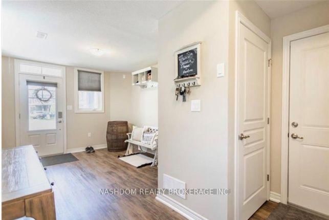 10 Egleston Lane
