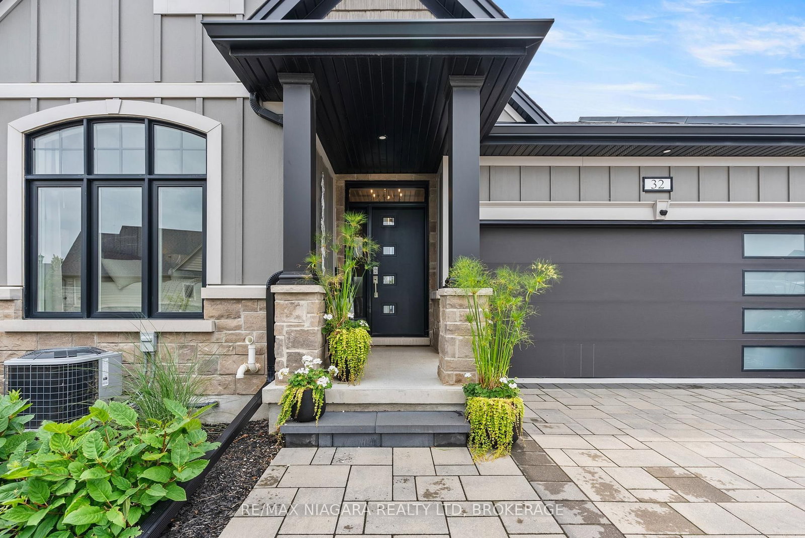 154 PORT ROBINSON Road • #32 • Pelham, ON photo 8