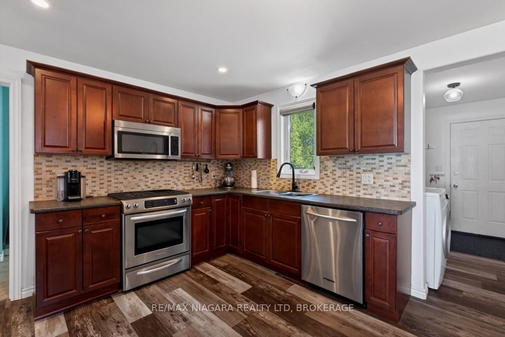 61 Torrance Street • Fort Erie, ON photo 14