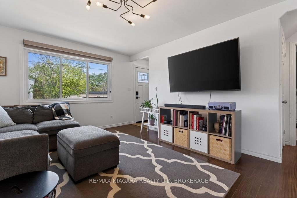 61 Torrance Street • Fort Erie, ON photo 8