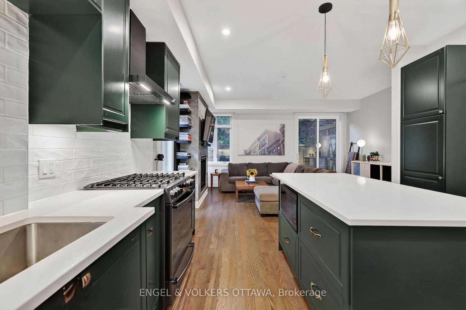 304 Riverdale Avenue • Ottawa, ON photo 7