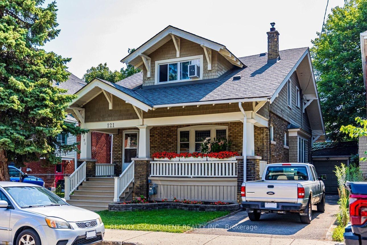 121 Eastbourne Avenue • Hamilton, ON photo 1