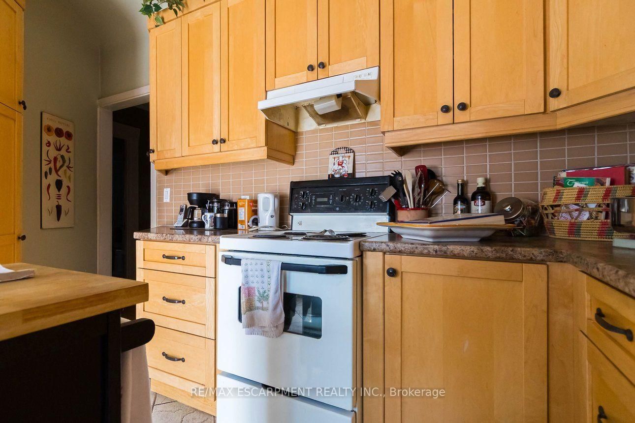 121 Eastbourne Avenue • Hamilton, ON photo 22