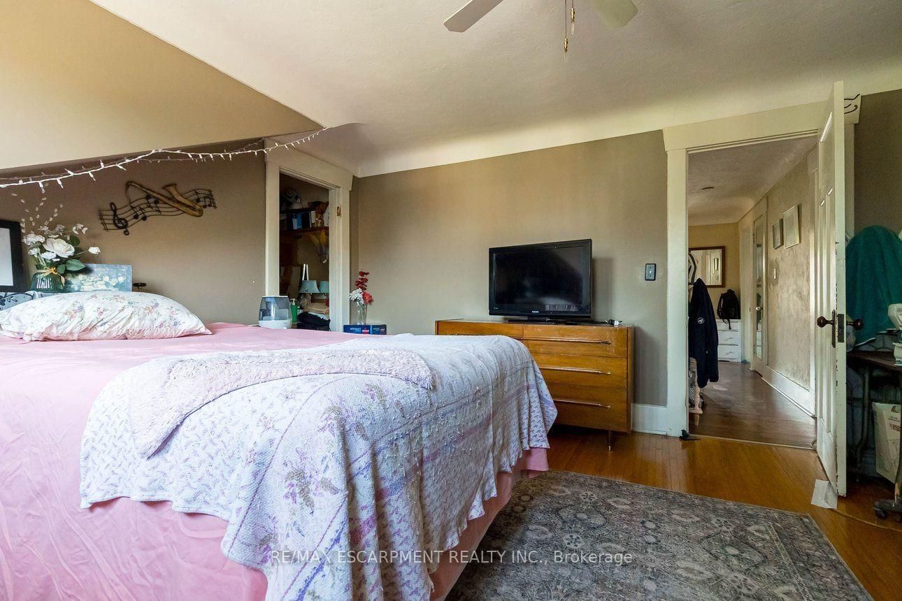 121 Eastbourne Avenue • Hamilton, ON photo 42