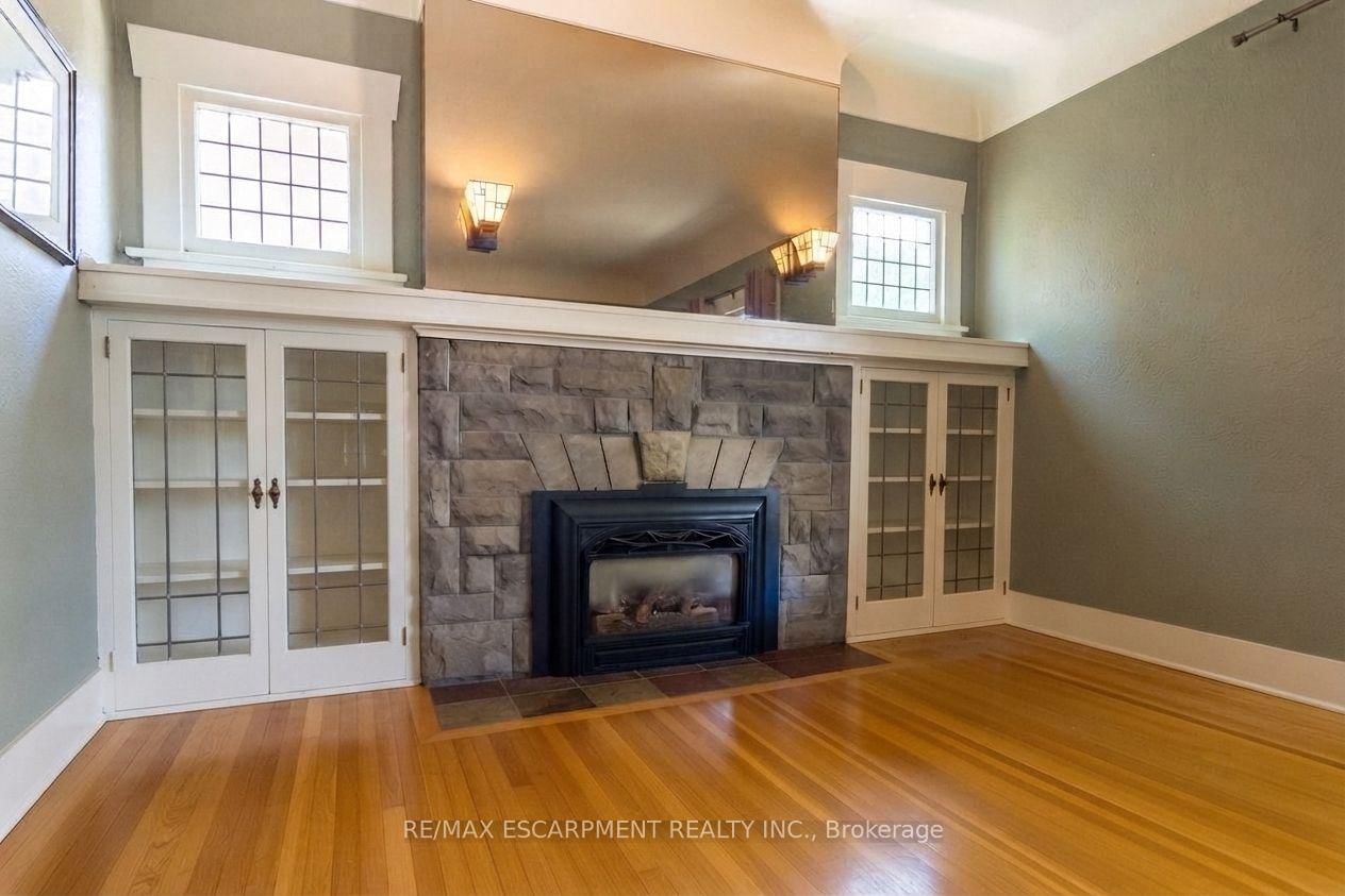 121 Eastbourne Avenue • Hamilton, ON photo 8