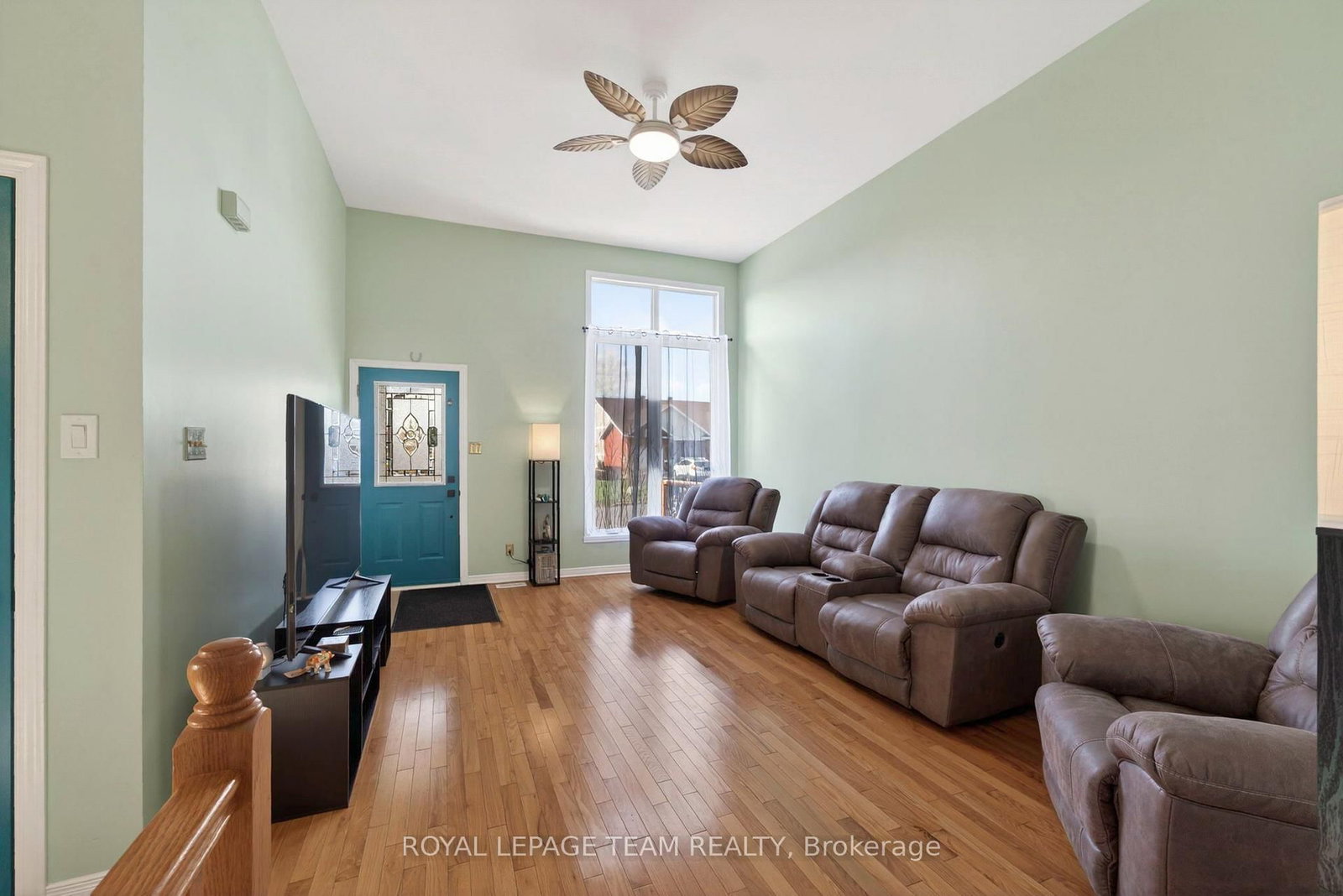 106 Hemlock Crescent • Cornwall, ON photo 4