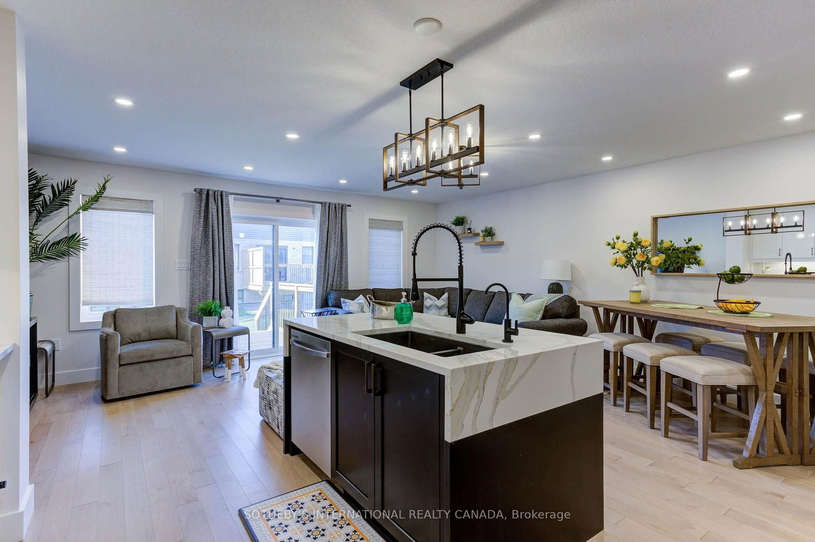 18 OAK FOREST Common • #8B • Cambridge, ON photo 19