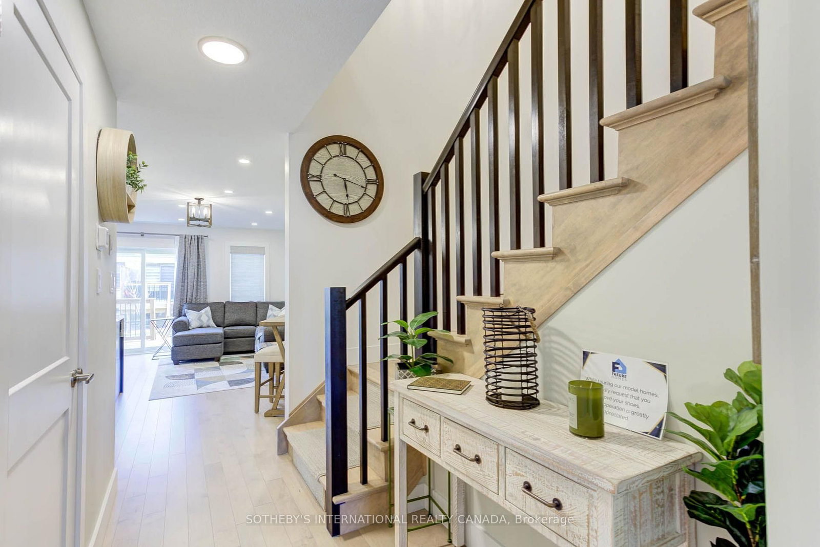 18 OAK FOREST Common • #8B • Cambridge, ON photo 5