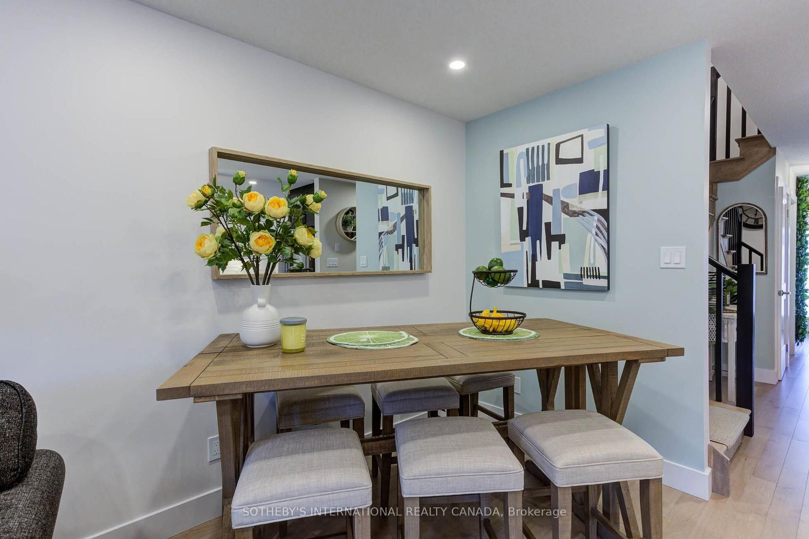 18 OAK FOREST Common • #8B • Cambridge, ON photo 8