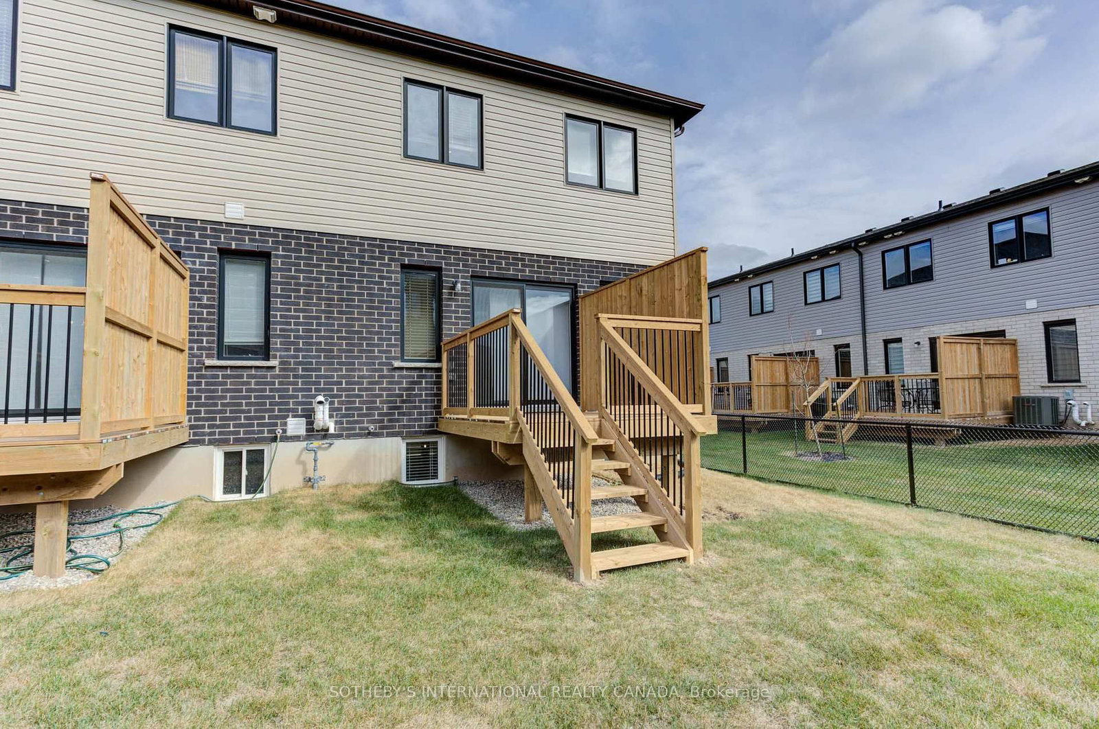 72 Bur Oak Common • #79Q • Cambridge, ON photo 32