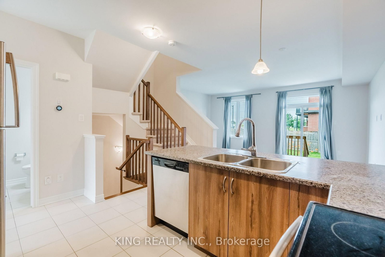189C Shinny Avenue • Ottawa, ON photo 16