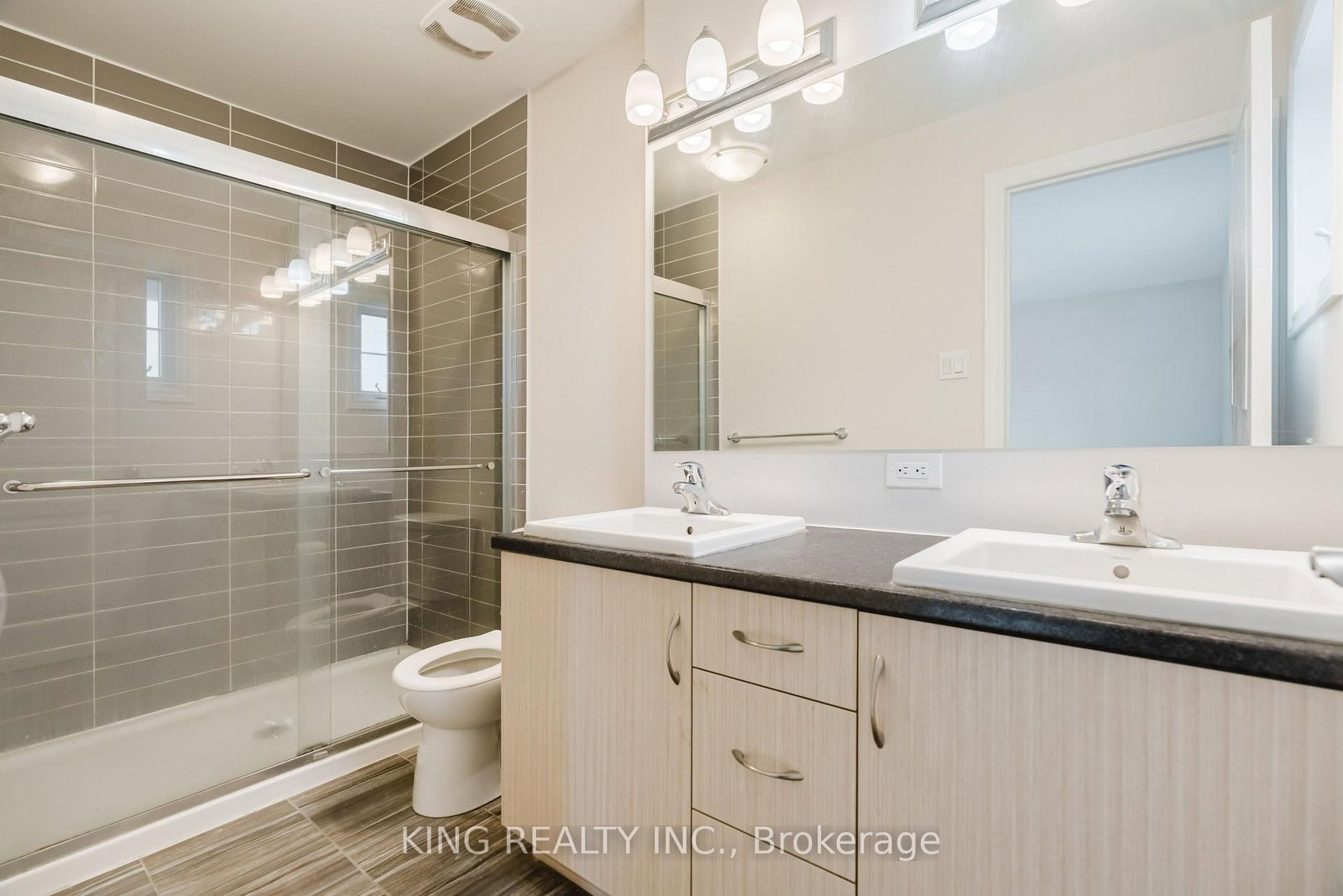 189C Shinny Avenue • Ottawa, ON photo 26